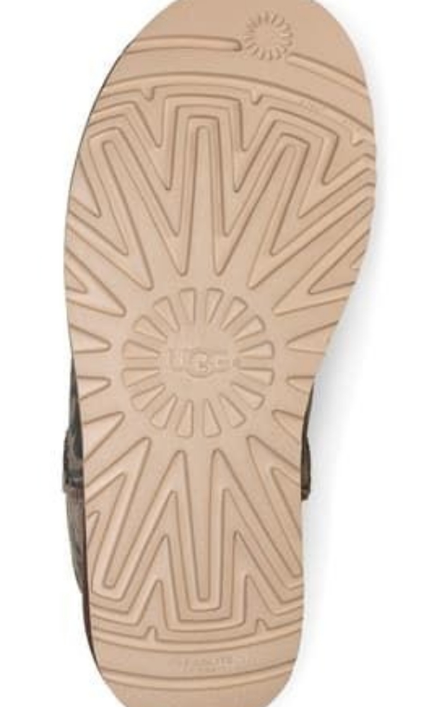 Ugg Classic genuine shearling lined graffiti boot - Picture 6 of 6